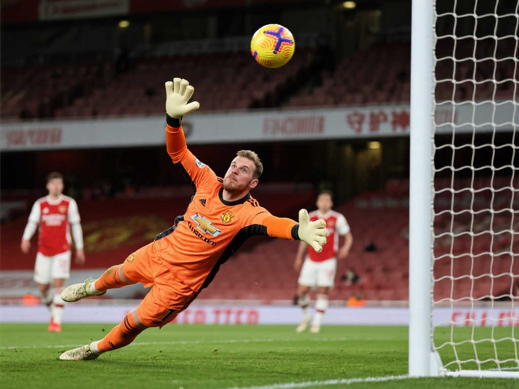 鲁的赞誉背 鲁的赞誉背